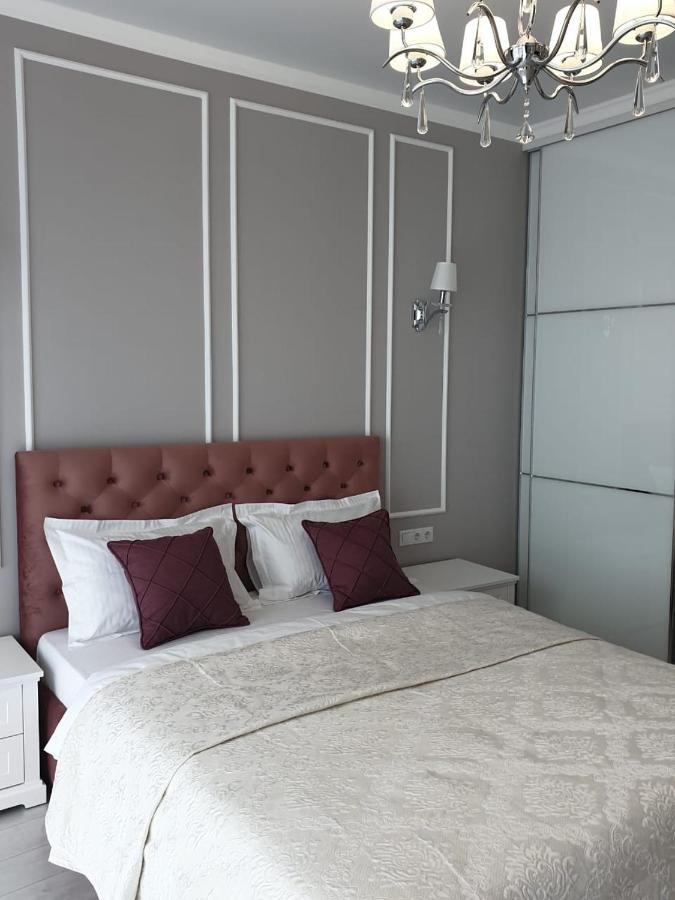 Sunny Apartments Near The Sea On Genuezskaya Odessa Ngoại thất bức ảnh